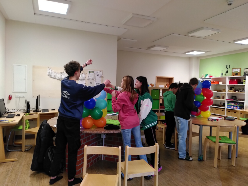 Adventskalender 2022 der Klasse 9